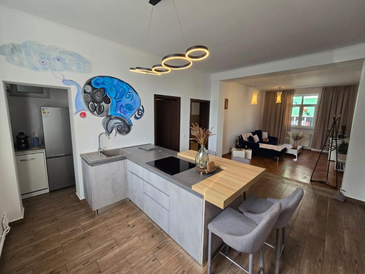 House of Dragons Apartments - Housity