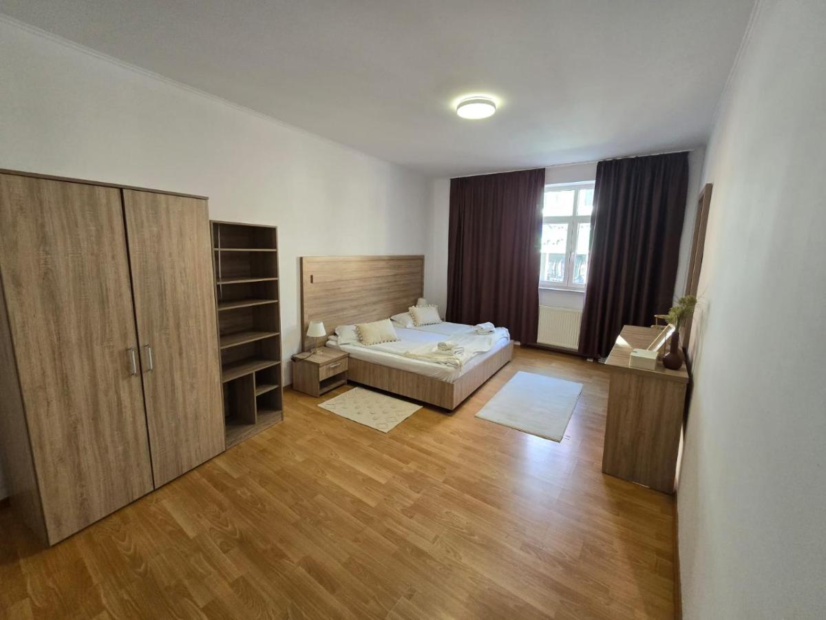 House of Dragons Apartments - Housity