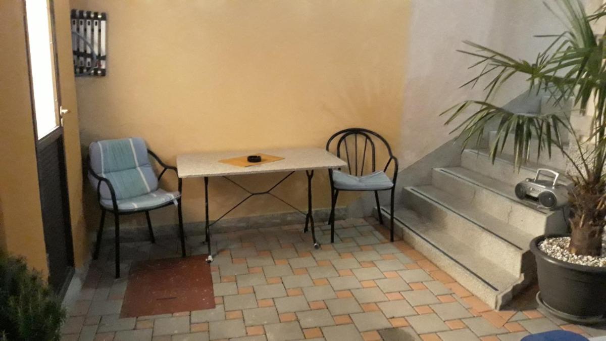 Studio Apartments KIM - Dilberovic - Housity