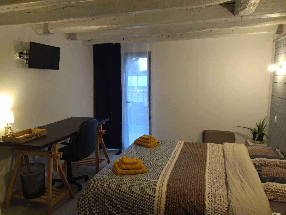 Studio 20 m2 avec salle d'eau et cuisine privatives - Housity