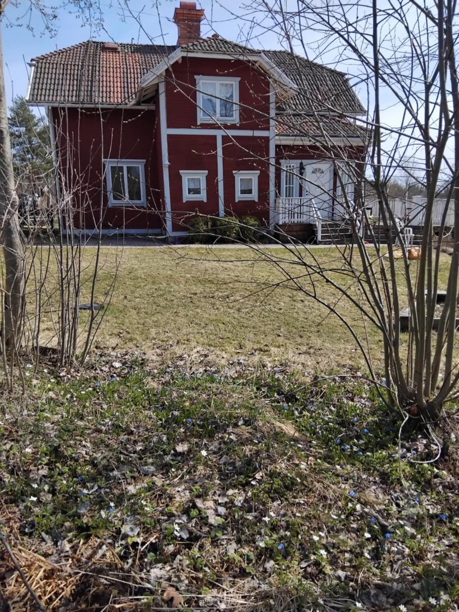 Röda villan - Housity