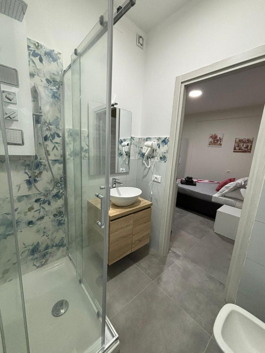 ACRONE GUEST HOUSE Centro Città (Locazione Turistica) - Housity