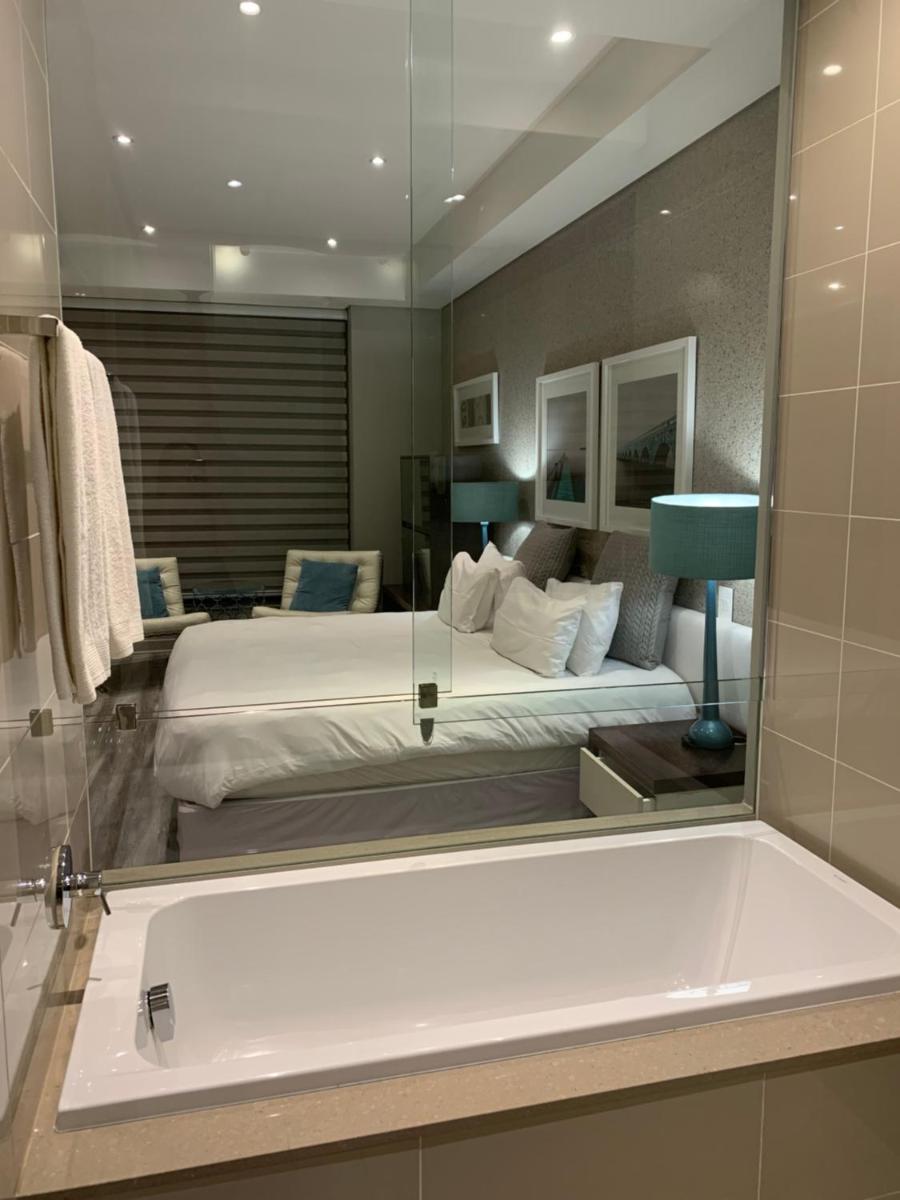 Sandton Skye Apartments - Housity