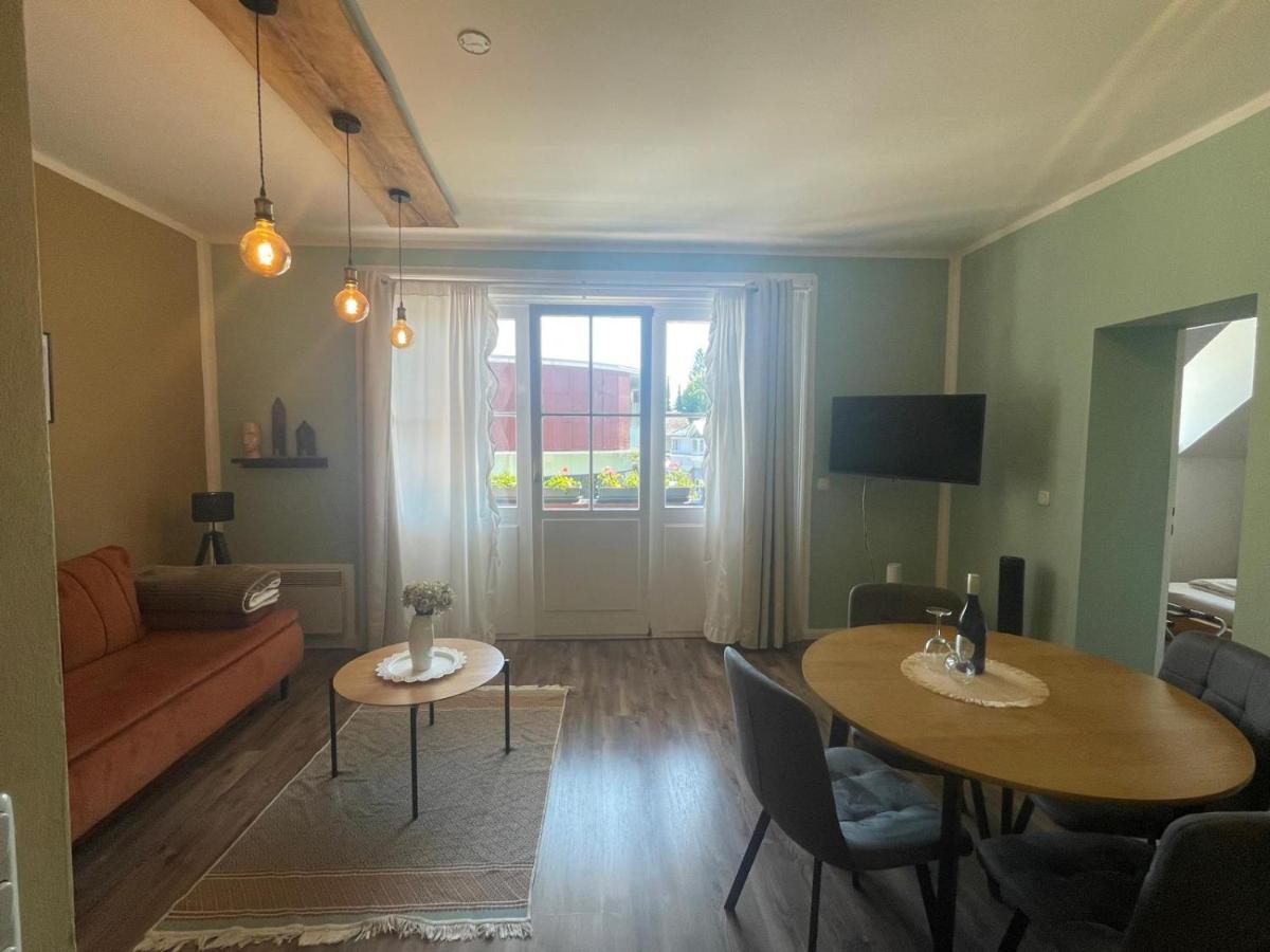 BullsLiving Seeapartment 3 AM CORSO - Housity