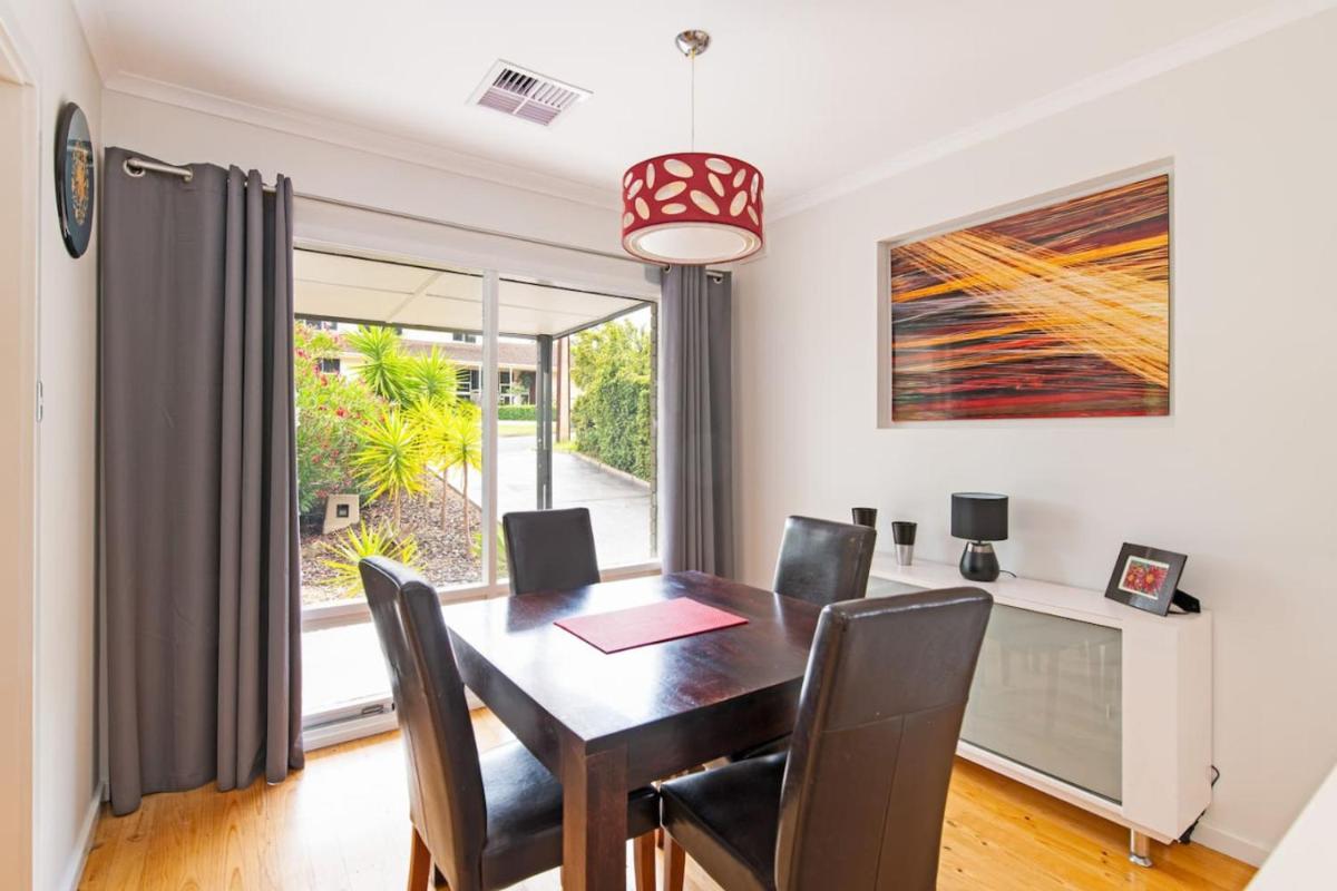 Home among the Gum Trees - free wine - Housity