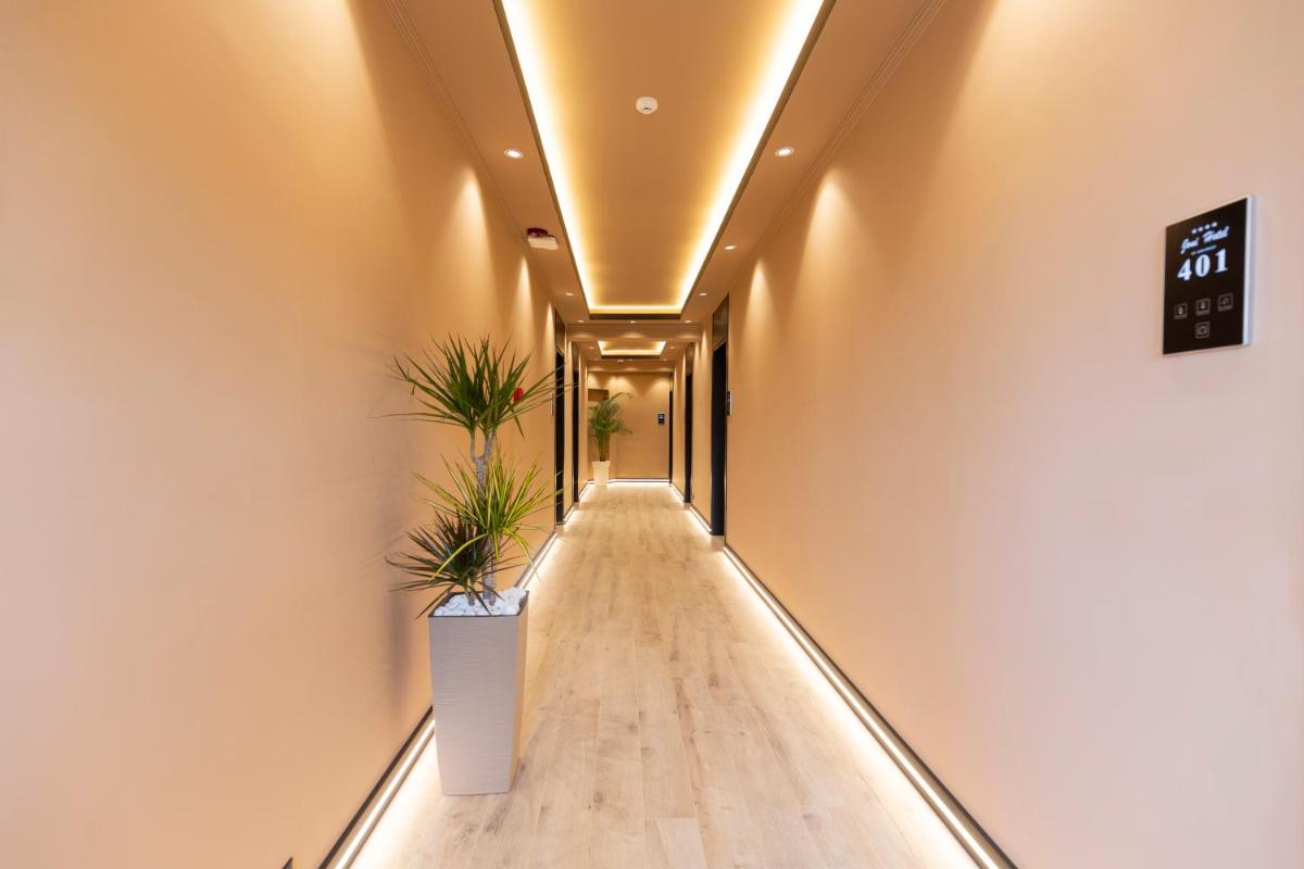 Hotel Joni - Housity