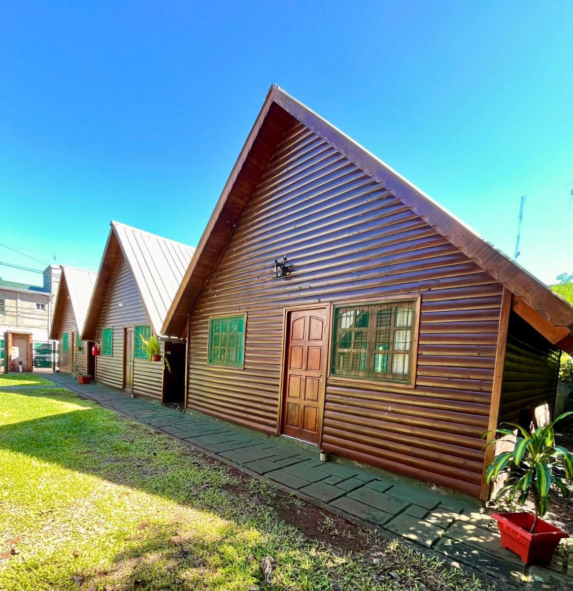 Cabanas MERALE Excelente Ubicacion - Housity