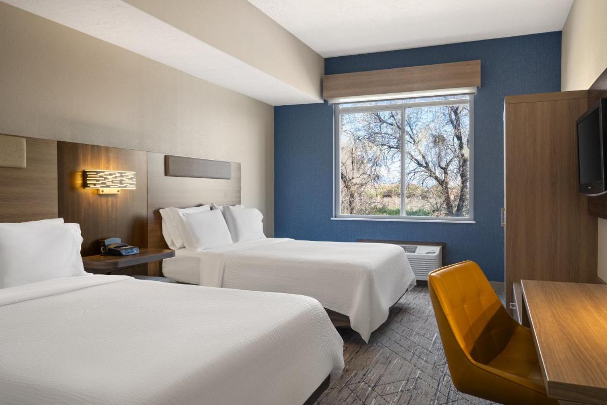 Holiday Inn Express & Suites American Fork - North Provo, an IHG Hotel - Housity