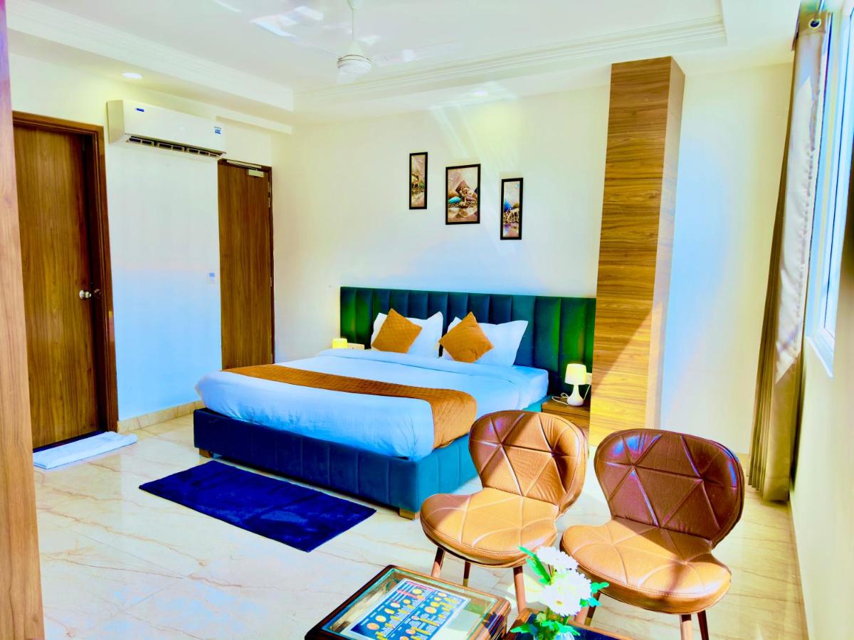 Sanklap Hotel - Housity