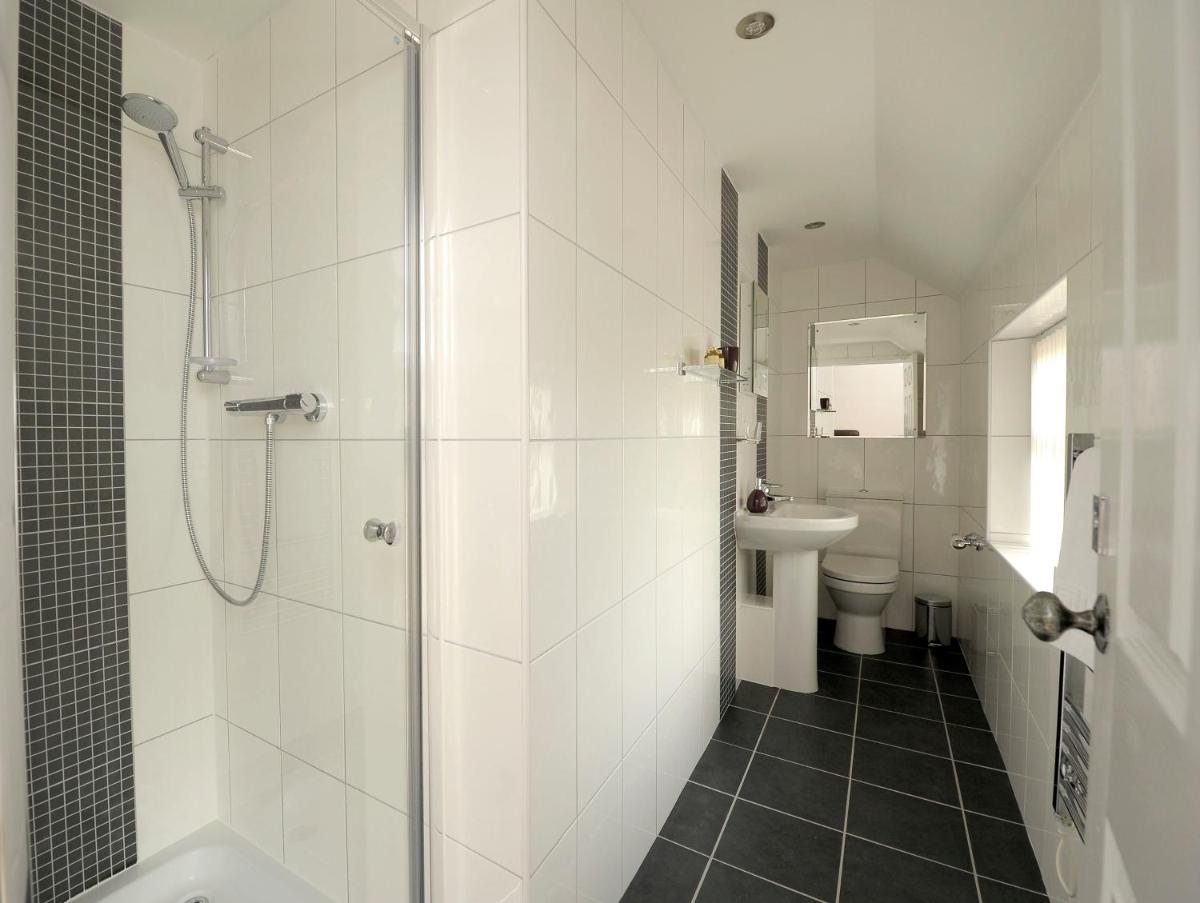 The Huntsman of Little Wenlock - Housity