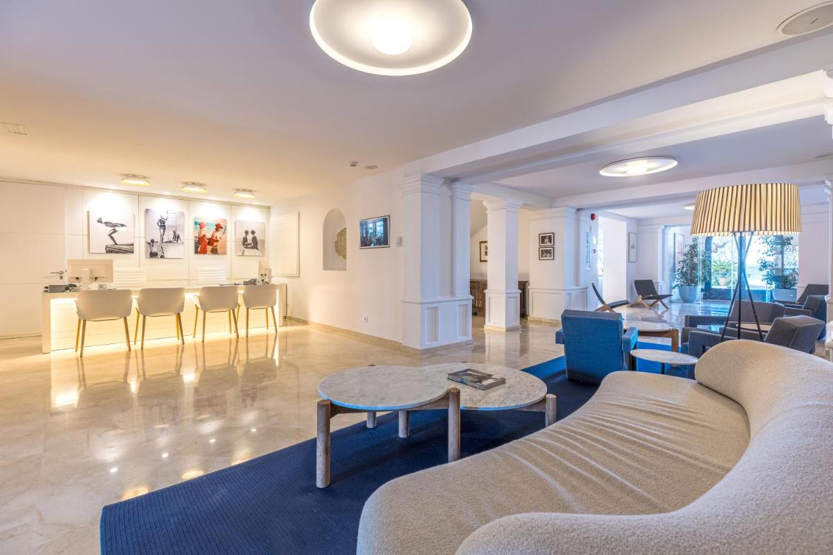 Zona de estar de Hotel Illa d'Or & Club Apts 4* Sup