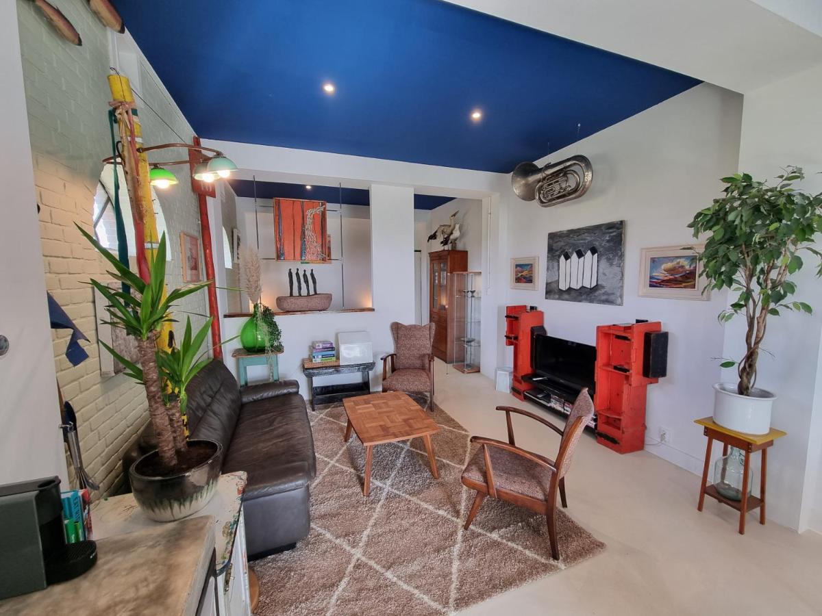 Studio Blank - Arthouse - Housity