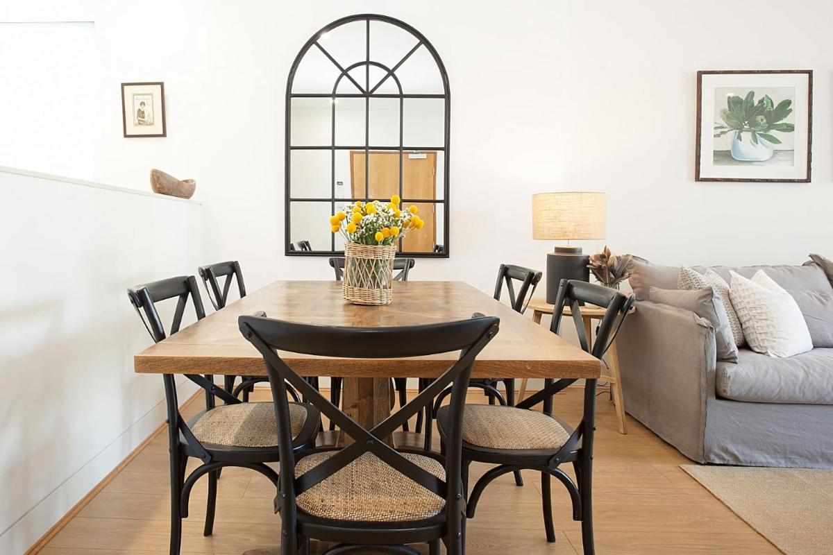 Bellevue Beauty - Housity