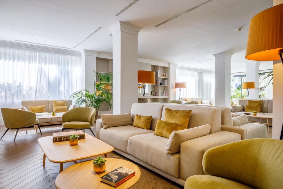 Zona de estar de Hotel Illa d'Or & Club Apts 4* Sup