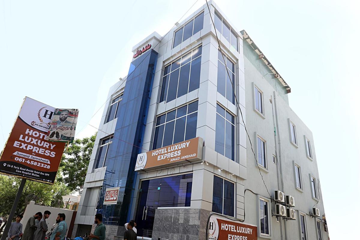 Hotel Luxury Express - Housity