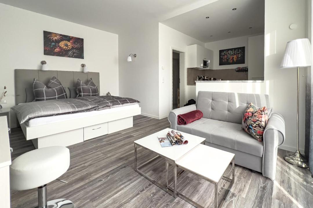Ulmen Krone - Housity
