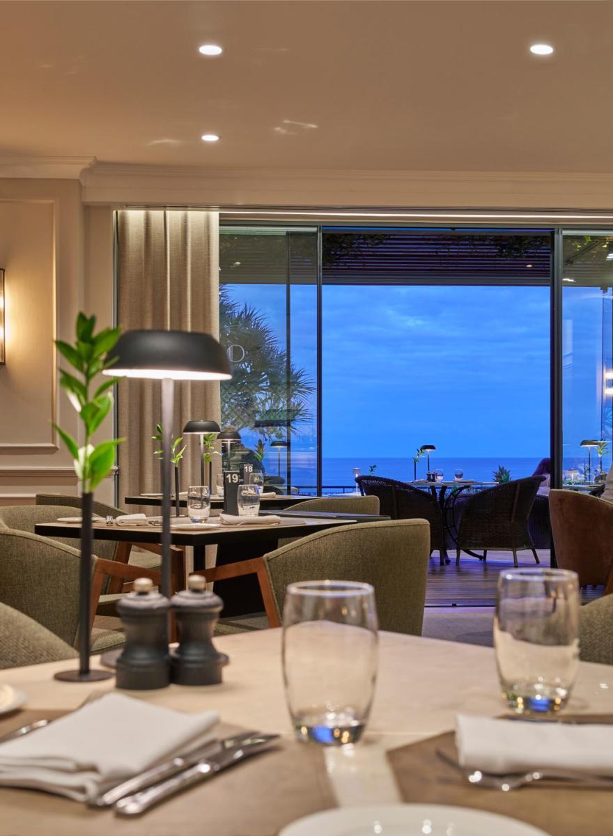 Bebidas em The Cliff Bay - PortoBay