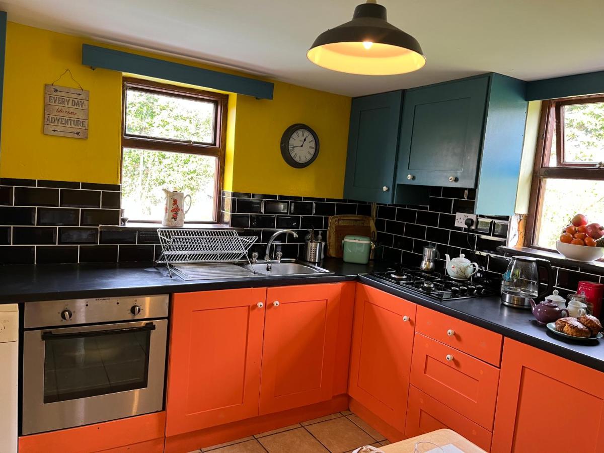 Seaview House Reenard South - Housity