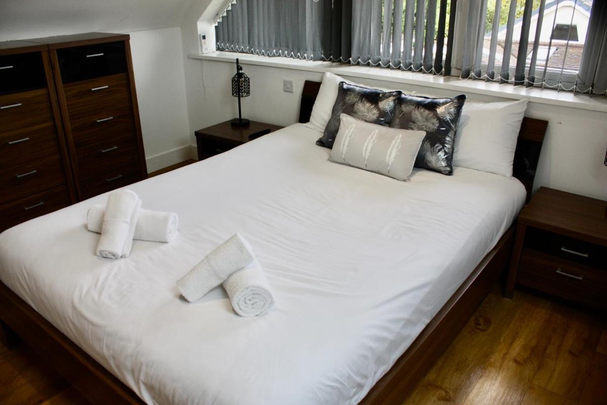 Four Corners Holiday Home Hot Tub & Sauna - Housity