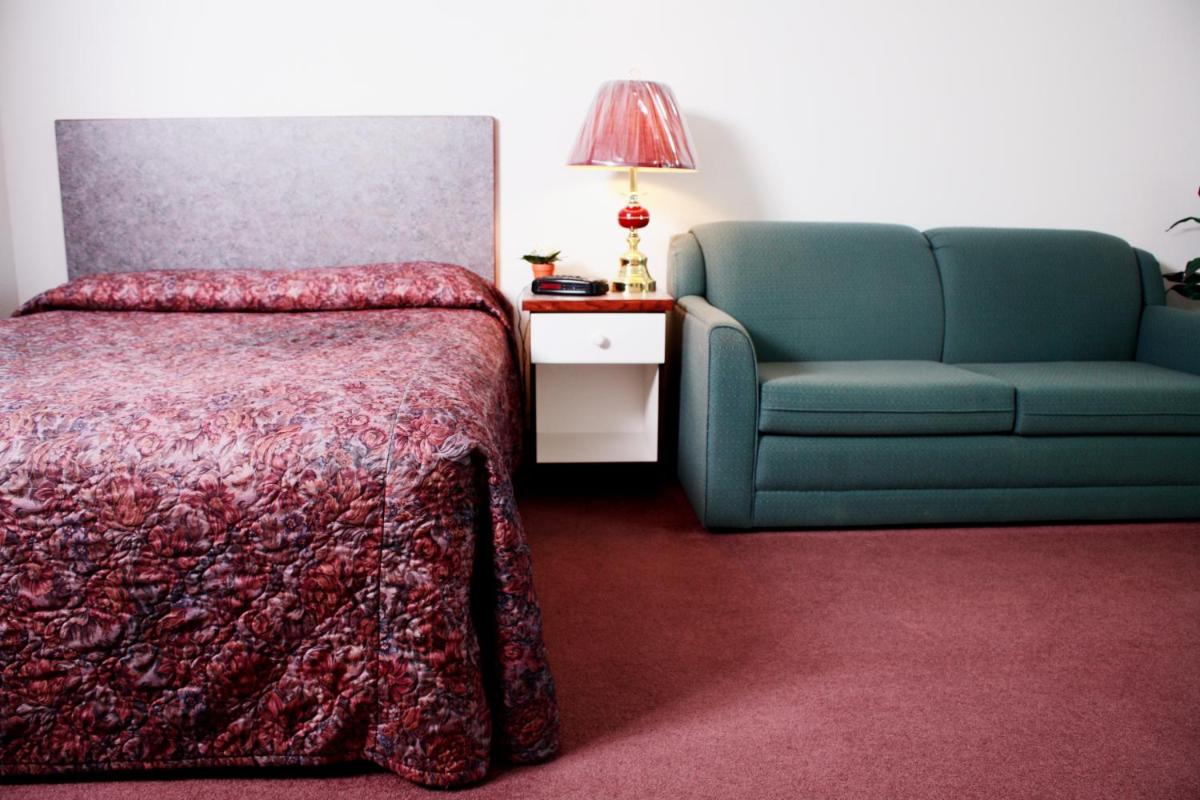 Country Club Inn - Housity