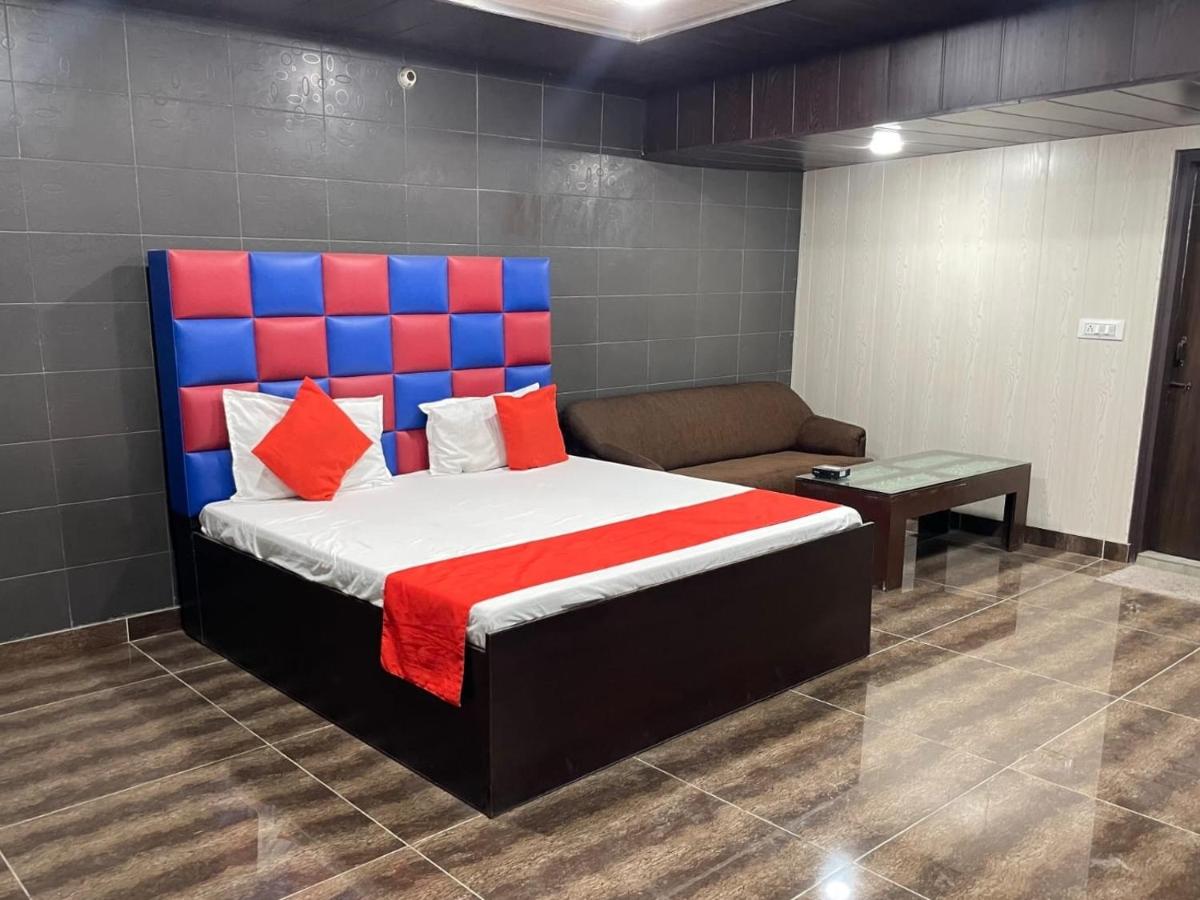 Hotel Highland LGH - Housity