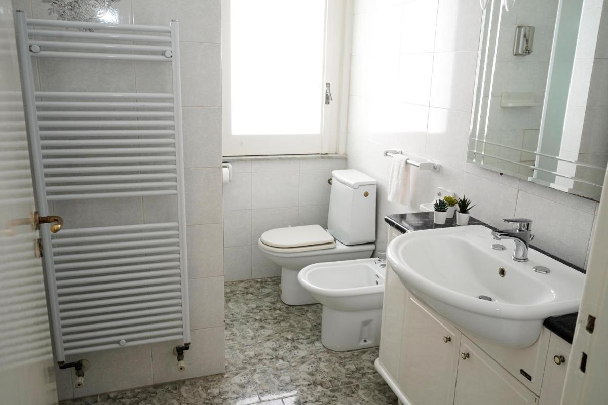 Sikelia Home - Housity