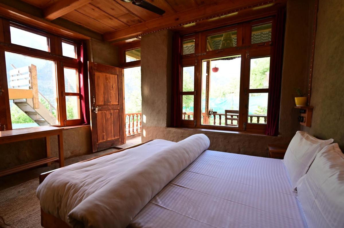 Himalayan Mud Resort - Housity