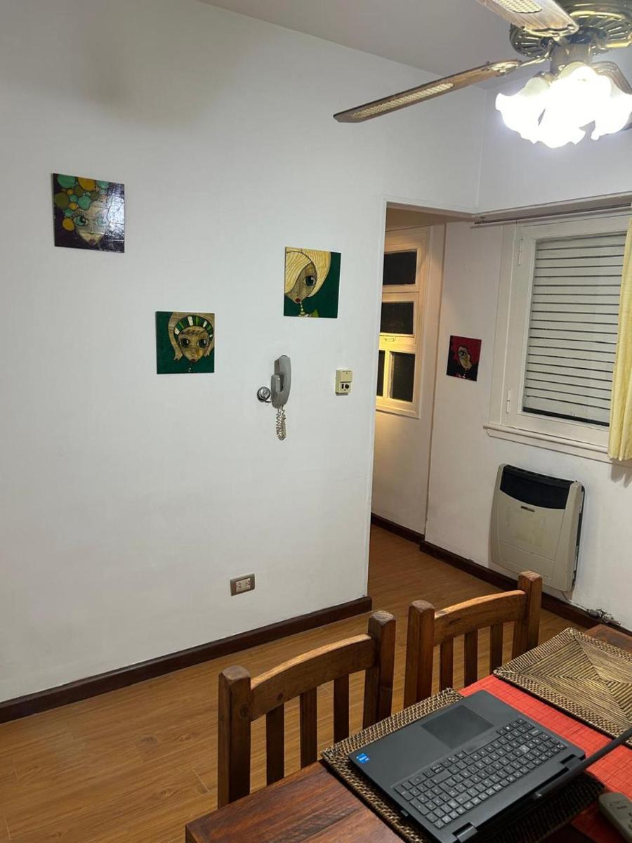 Depto para 4 personas 4 cuadras del casino - Housity