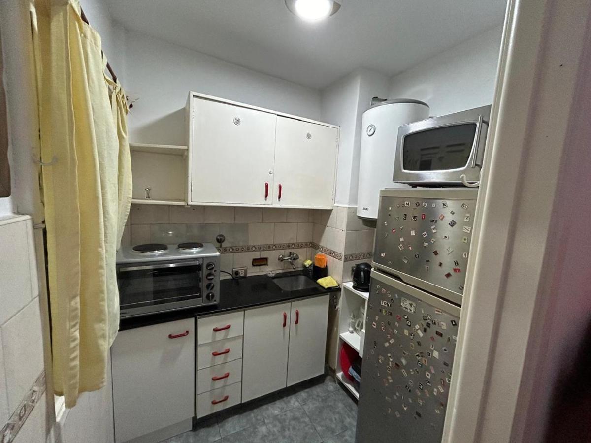 Depto para 4 personas 4 cuadras del casino - Housity