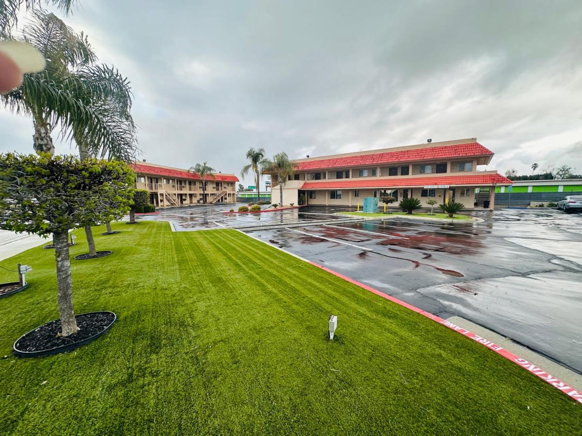 Americas Best Value Inn Calimesa - Housity