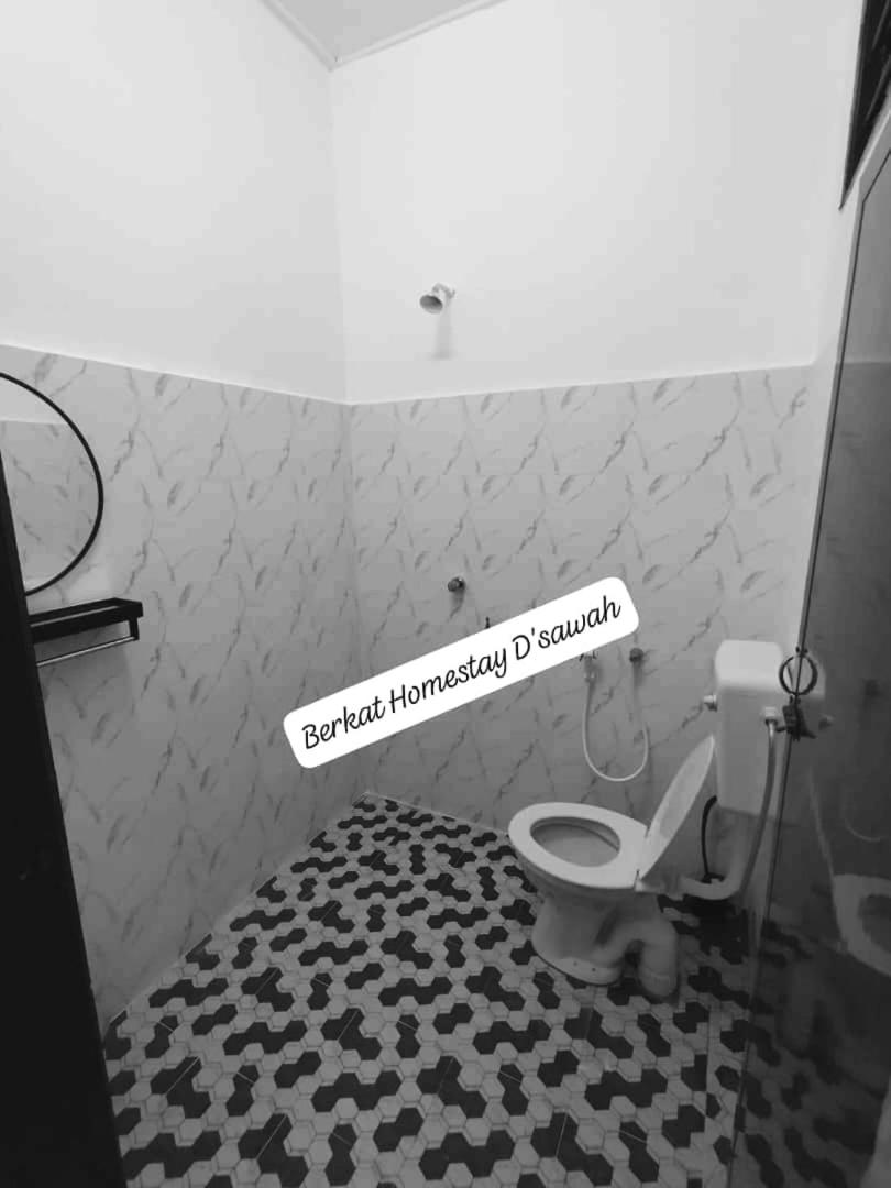 Homestay Berkat D'sawah Tasek Berangan Pasir Mas - Housity