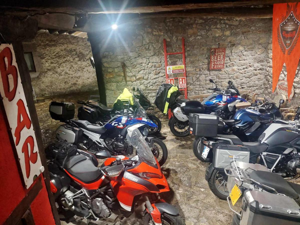 Hotel Moto-Rural "VEGALION" - Housity