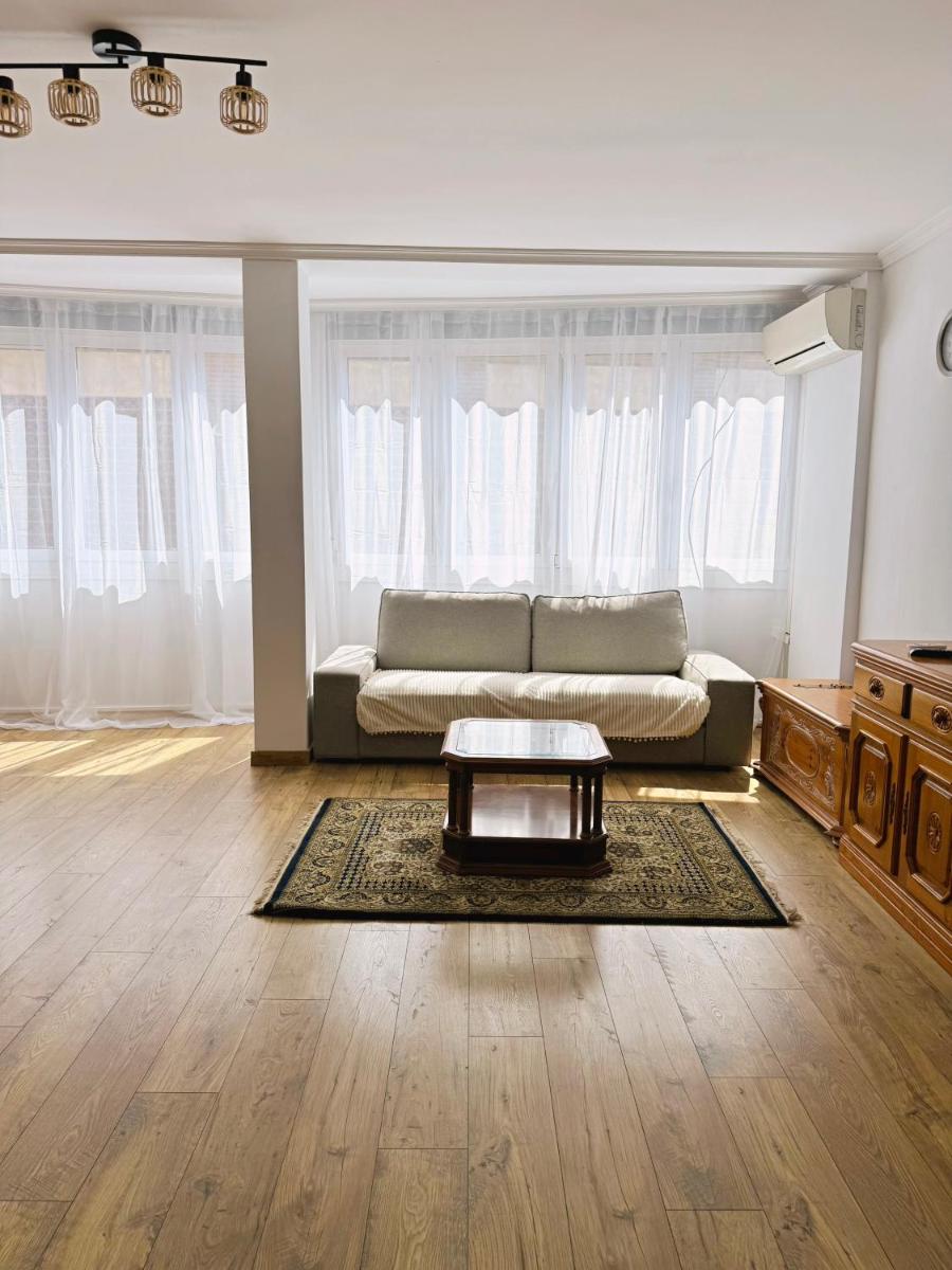 Piso en playa de Alicante - Housity