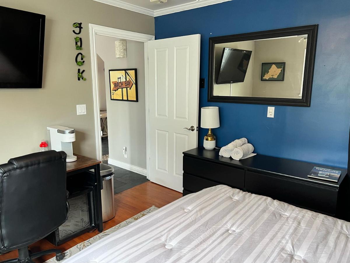 Birch Bay Beach Cabana - Housity