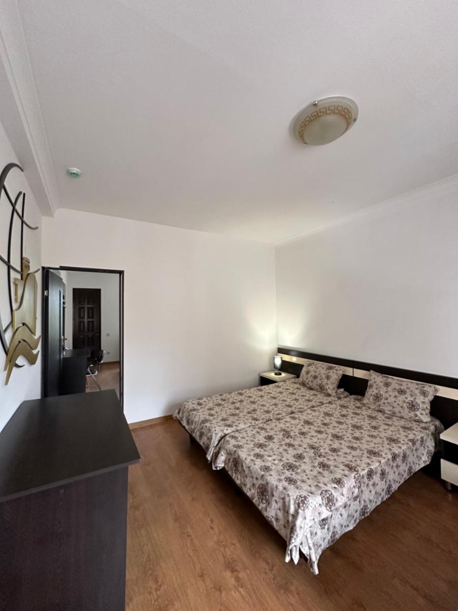 hotel agat - Housity