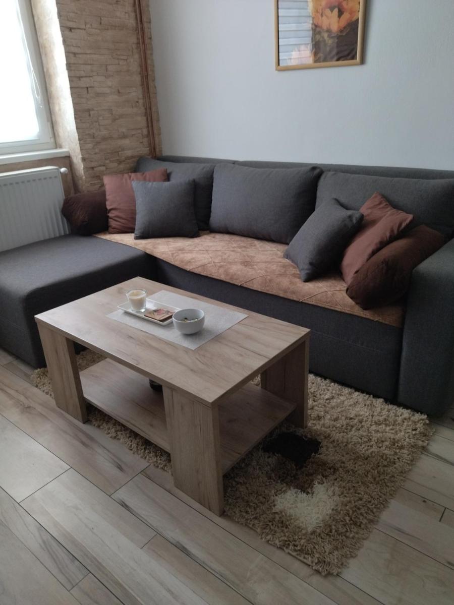 Apartman Perusic - Housity