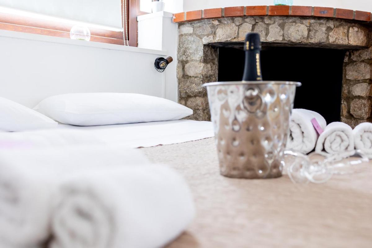 Zangara Flat - Housity