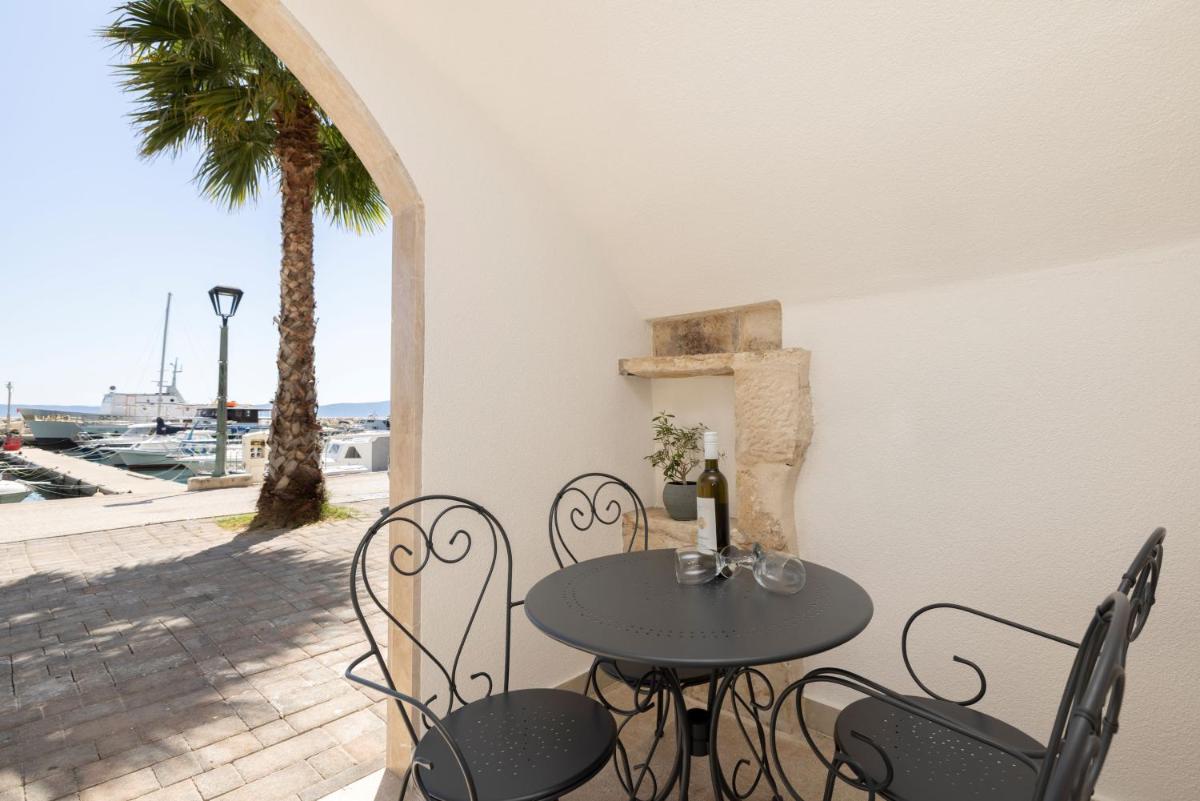 Jasminka apartments - Housity