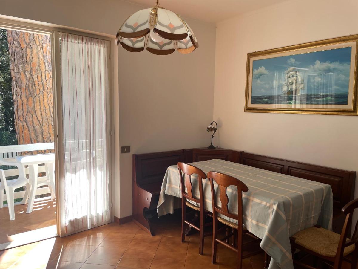 VILLA a 10 minuti dal mare Fregene - Hizvo