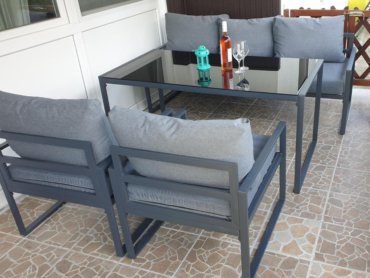 Sophie Apartment - Housity
