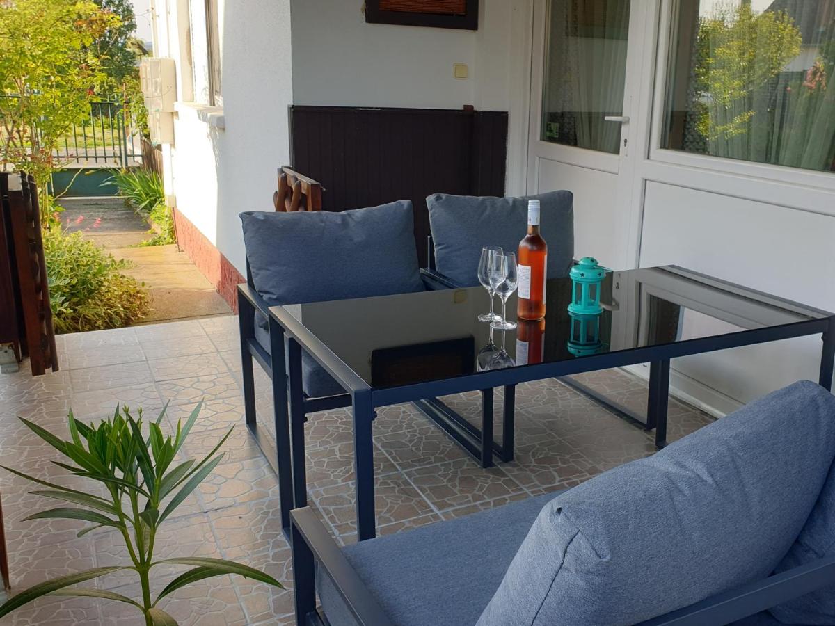 Sophie Apartment - Housity