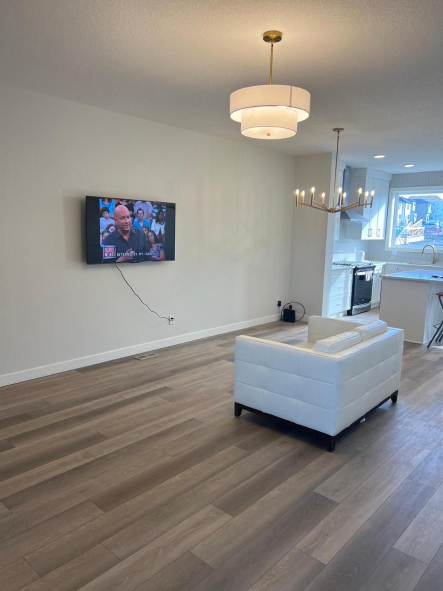 Lovely 4 bedroom House - Housity
