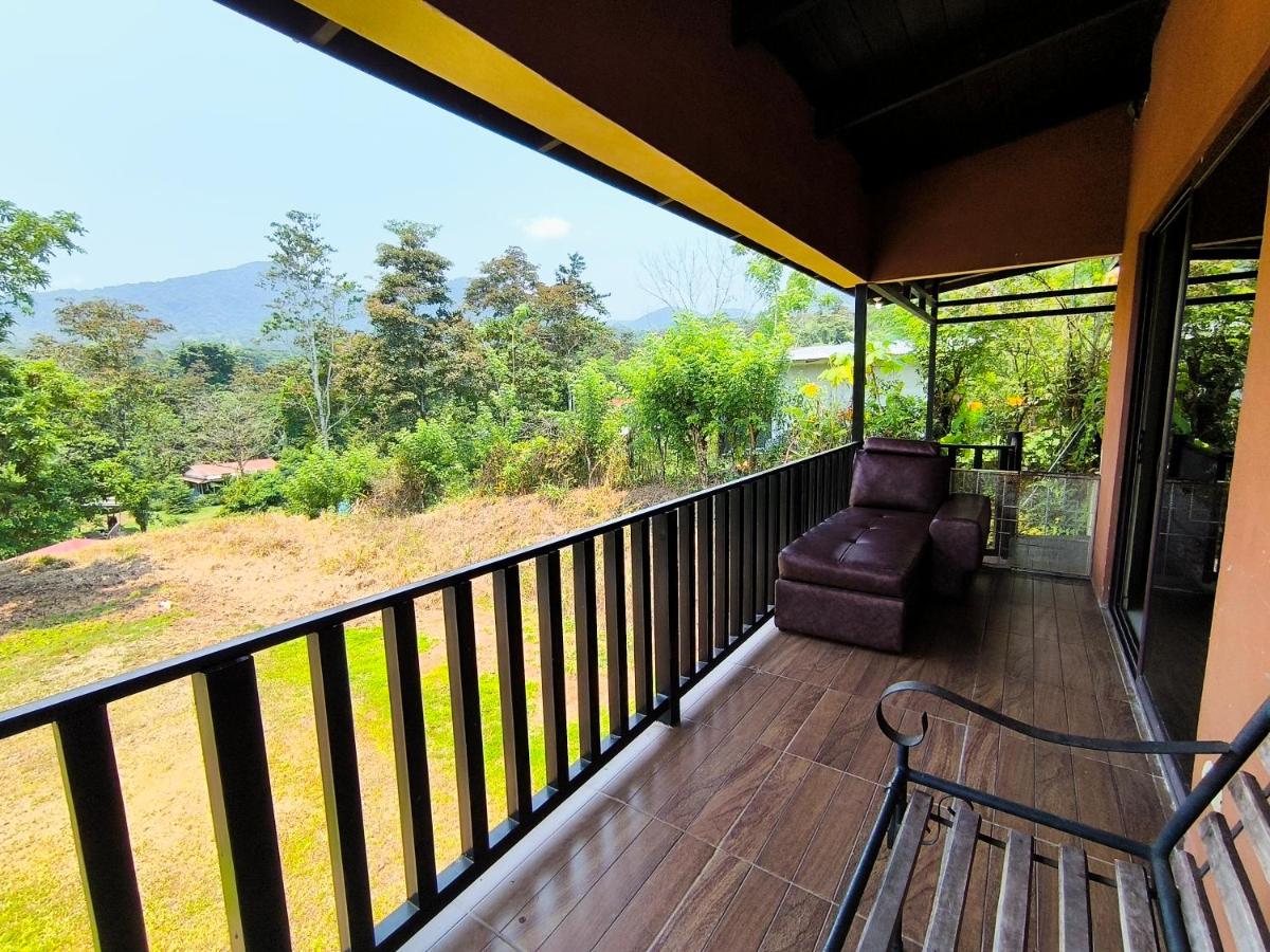 Green Leaf House - Housity