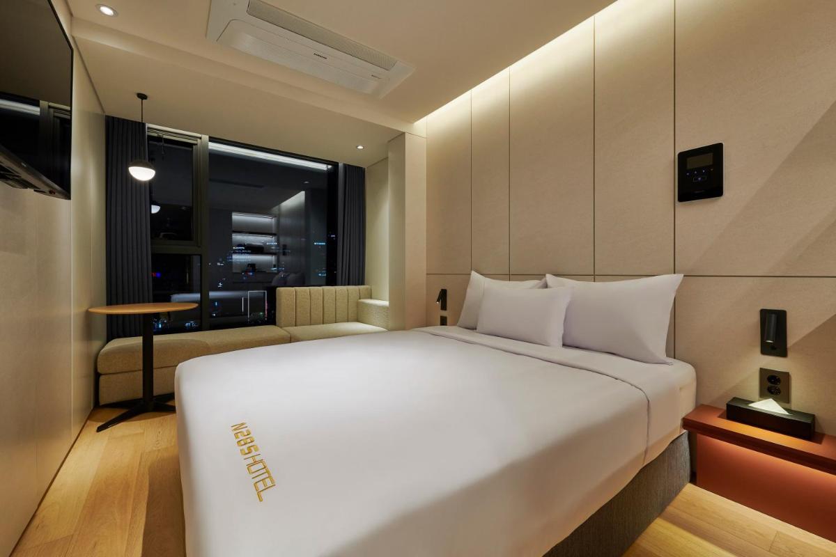 N285Hotel - Housity