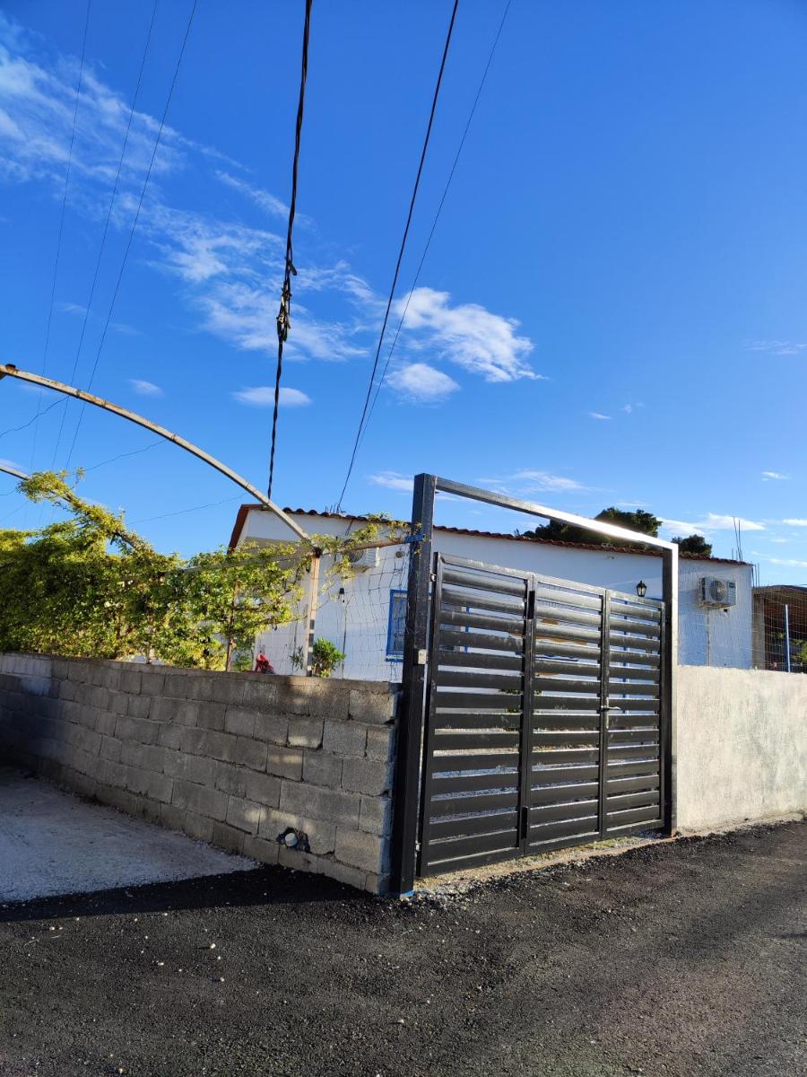 Troi beach house - Housity