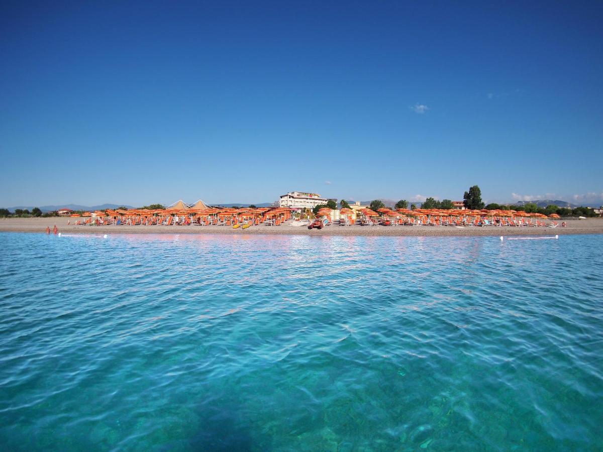 Grand Hotel President - Housity