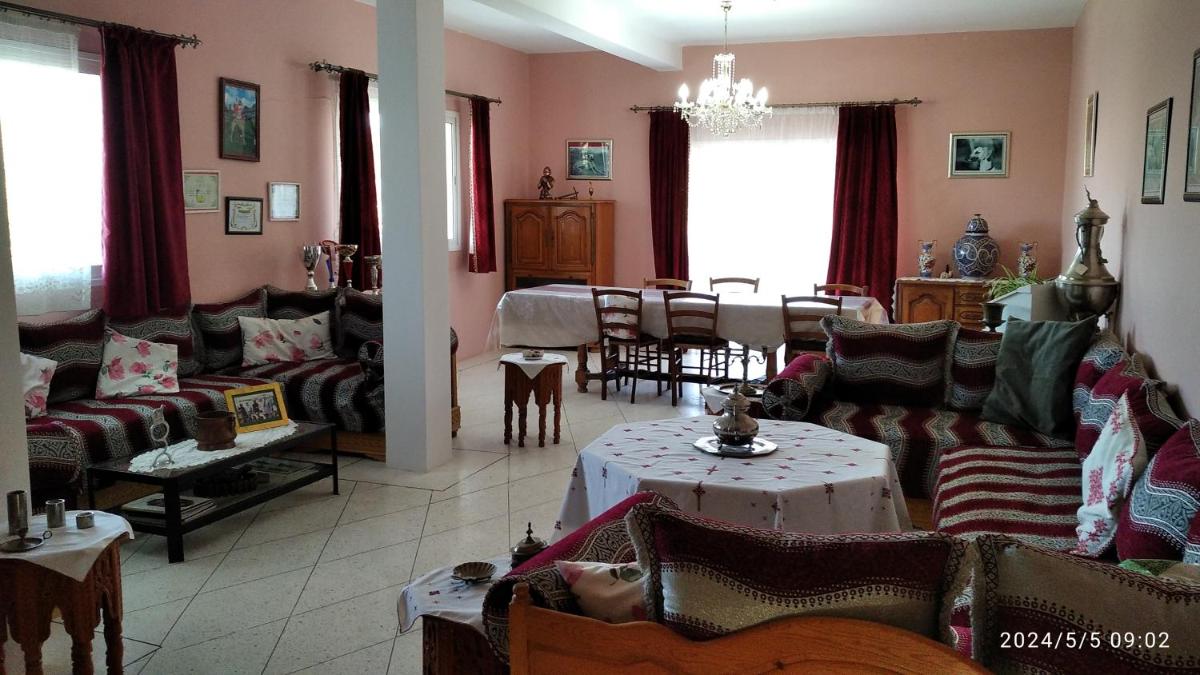 Domaine des Sloughis - Housity