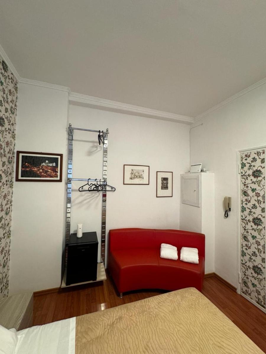 Residenza Reno 10 - Housity