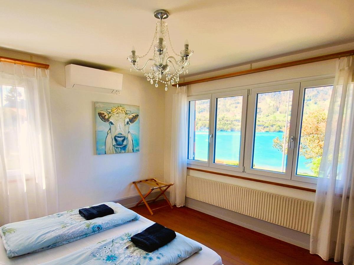 Lake House - Housity