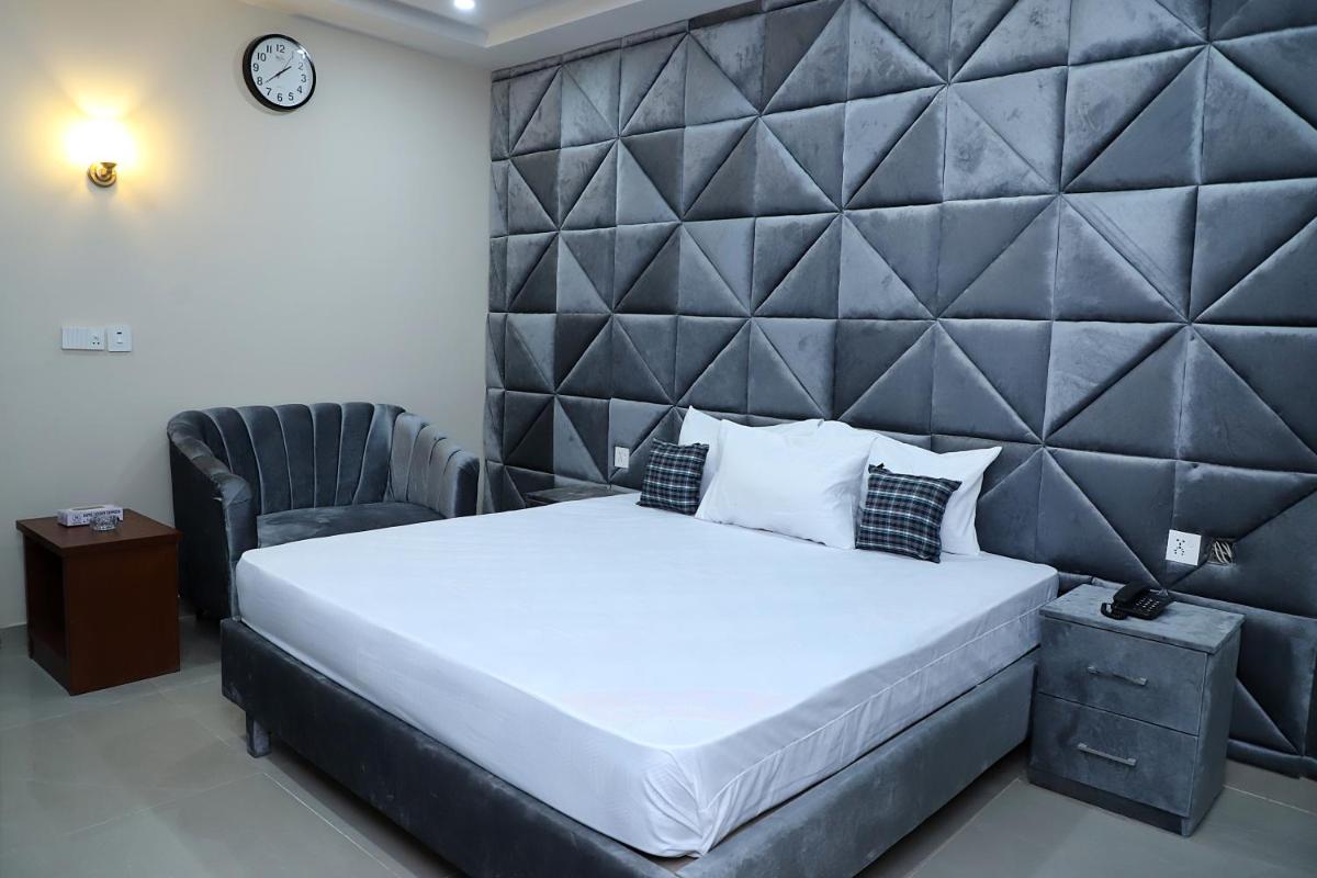 Hotel Luxury Express - Housity